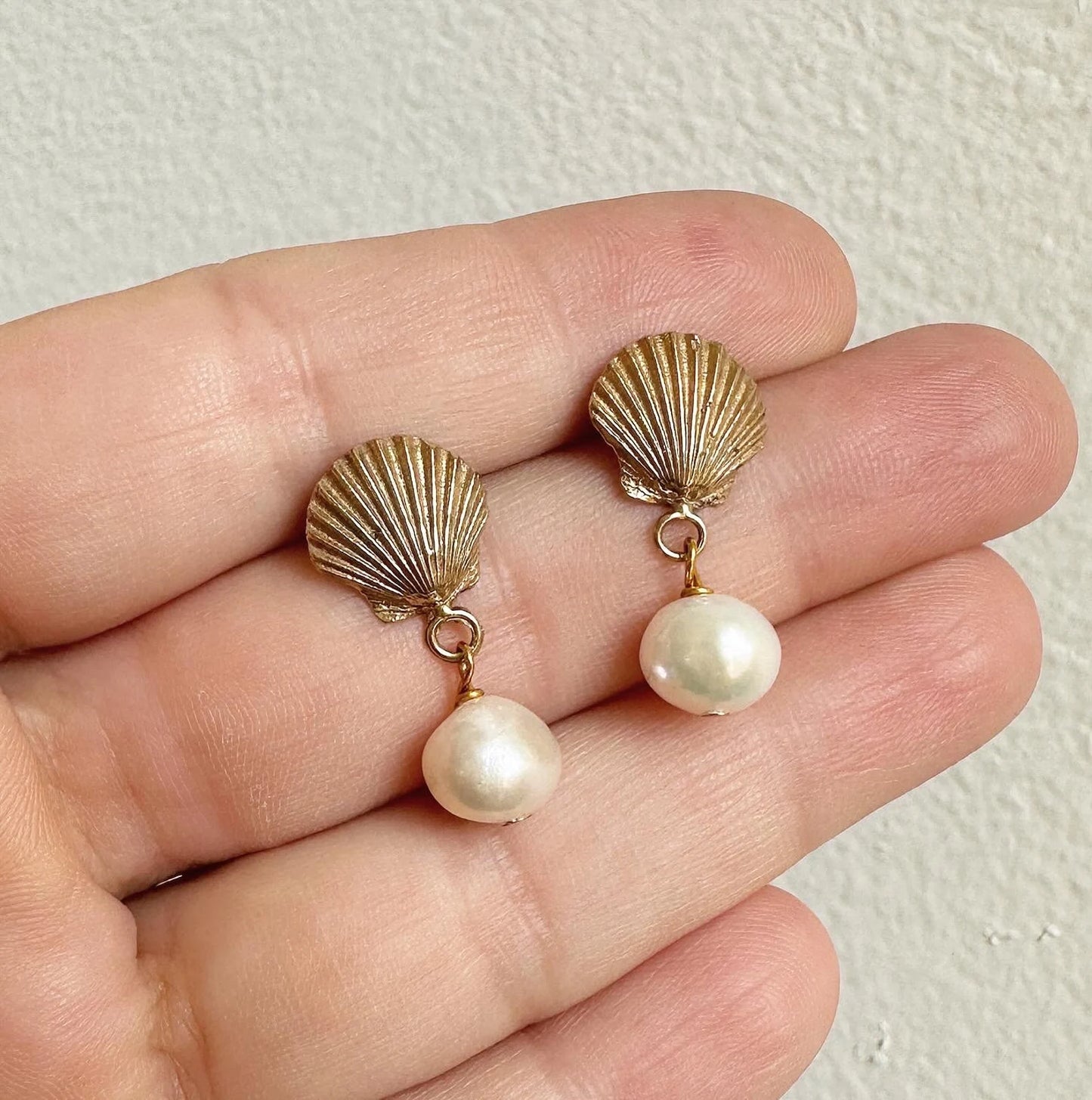 Scallop Shell + Pearl Earrings