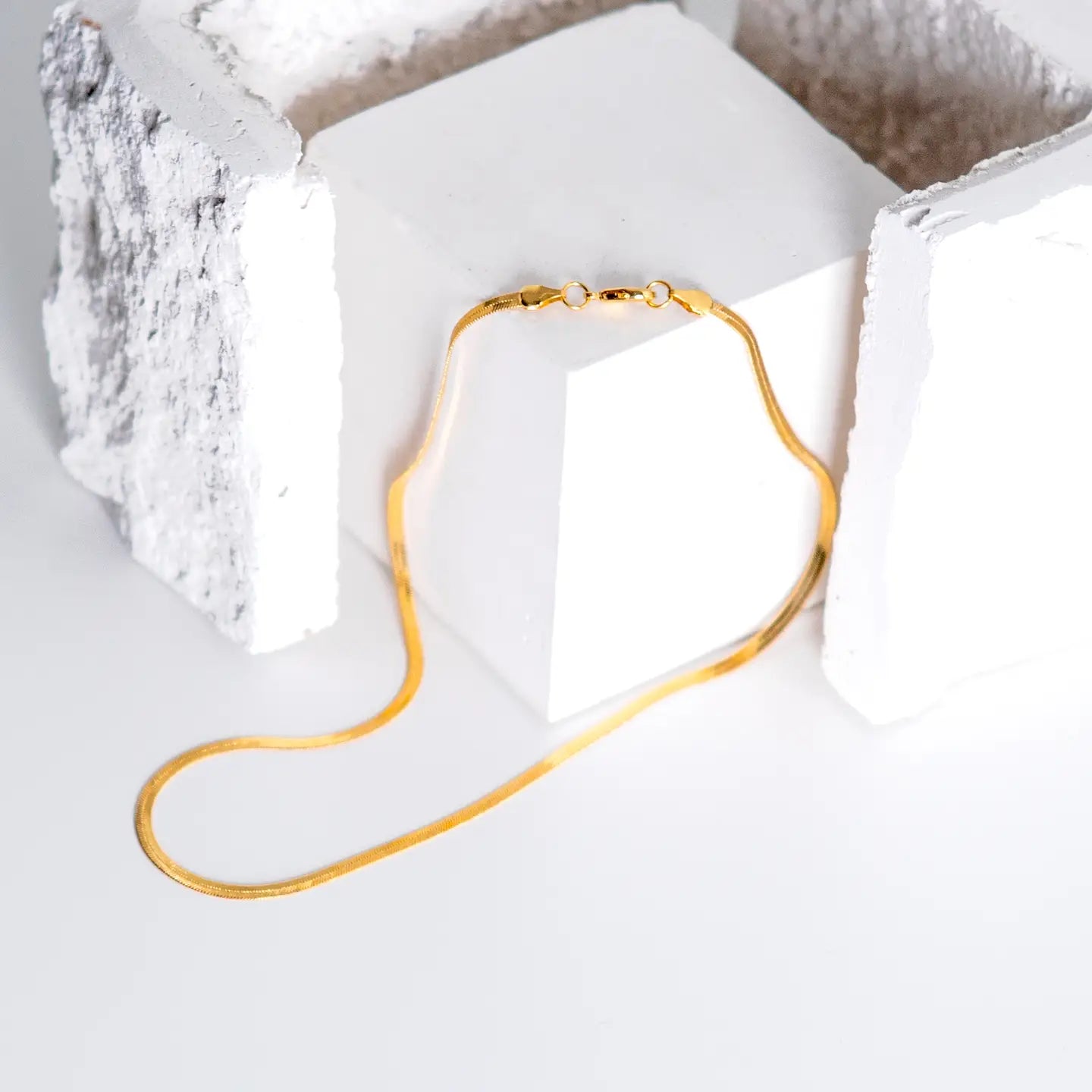 Zoe Snake Chain Necklace