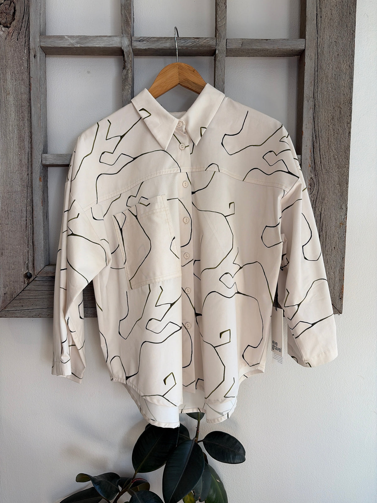 Eve Gravel Silver Shirt in Stork Cream/Green