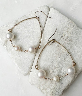 Freshwater Pearl Fan Drape Earrings