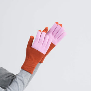 Colorblock Knit Touchscreen Gloves in Rust Lilac