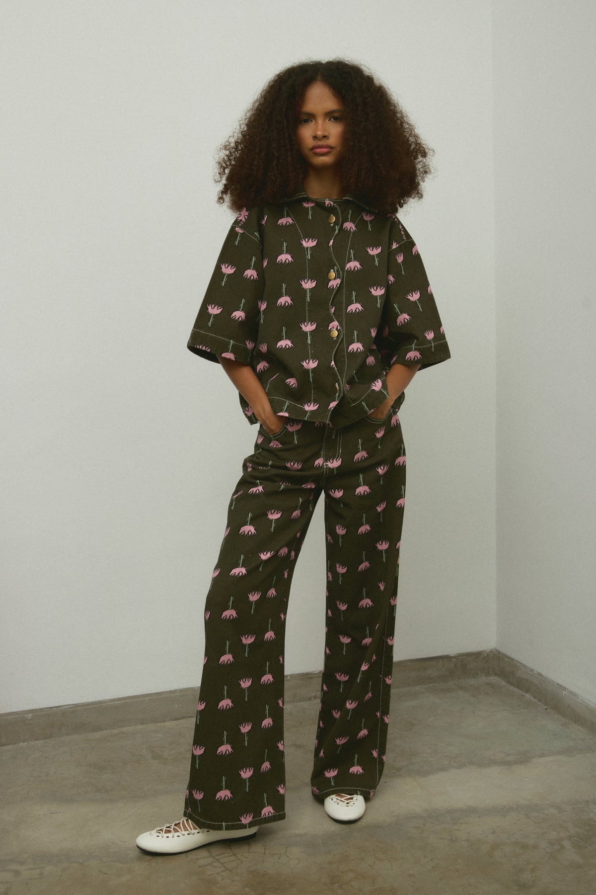 Tulip Wide Leg Jeans