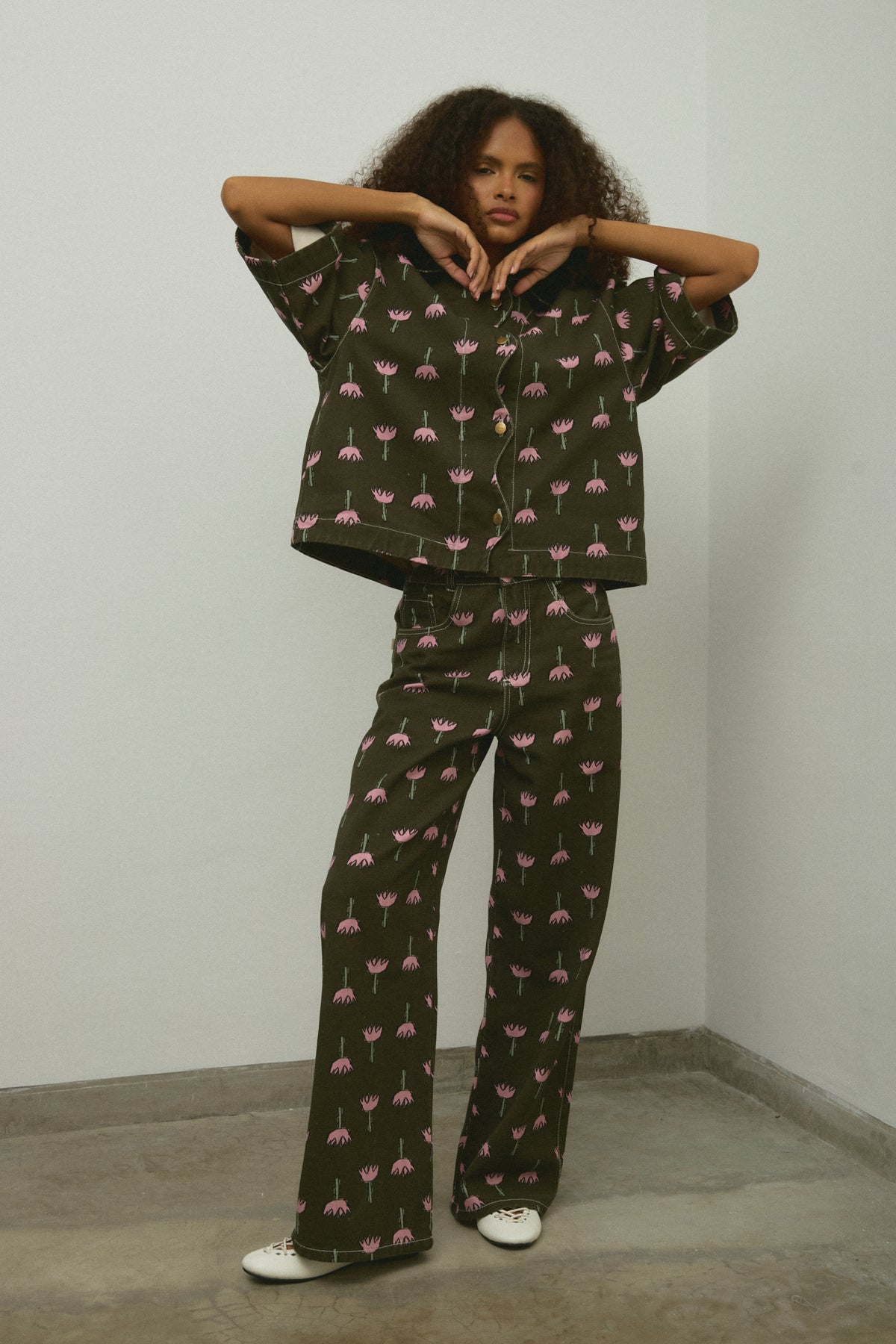 Tulip Wide Leg Jeans