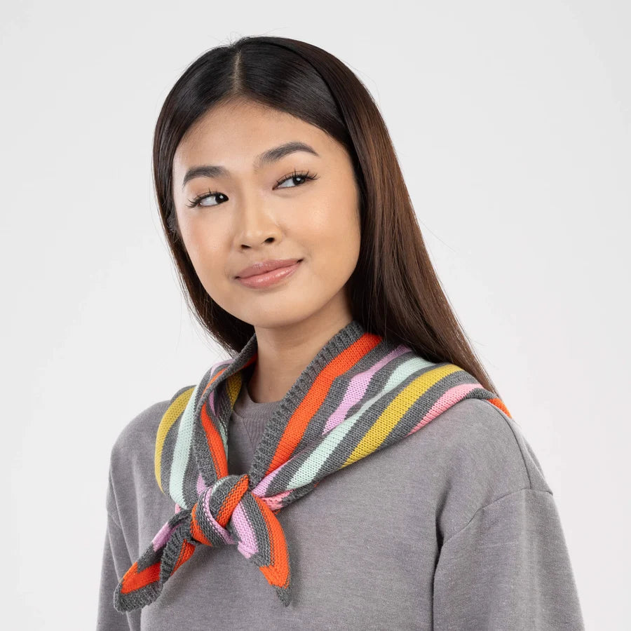 Color Stripe Triangle Scarf - Grey