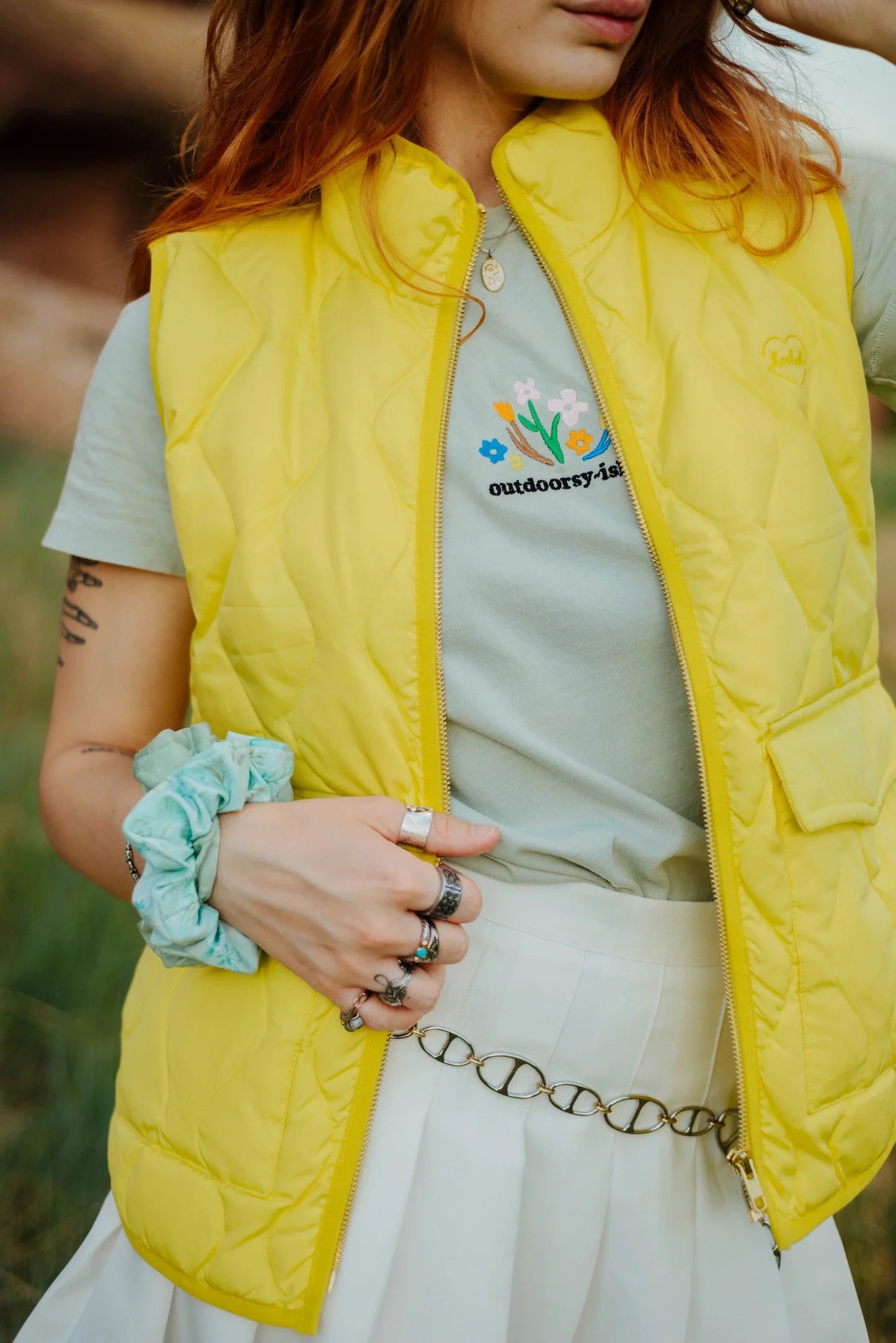 Daisy Vest in Yellow