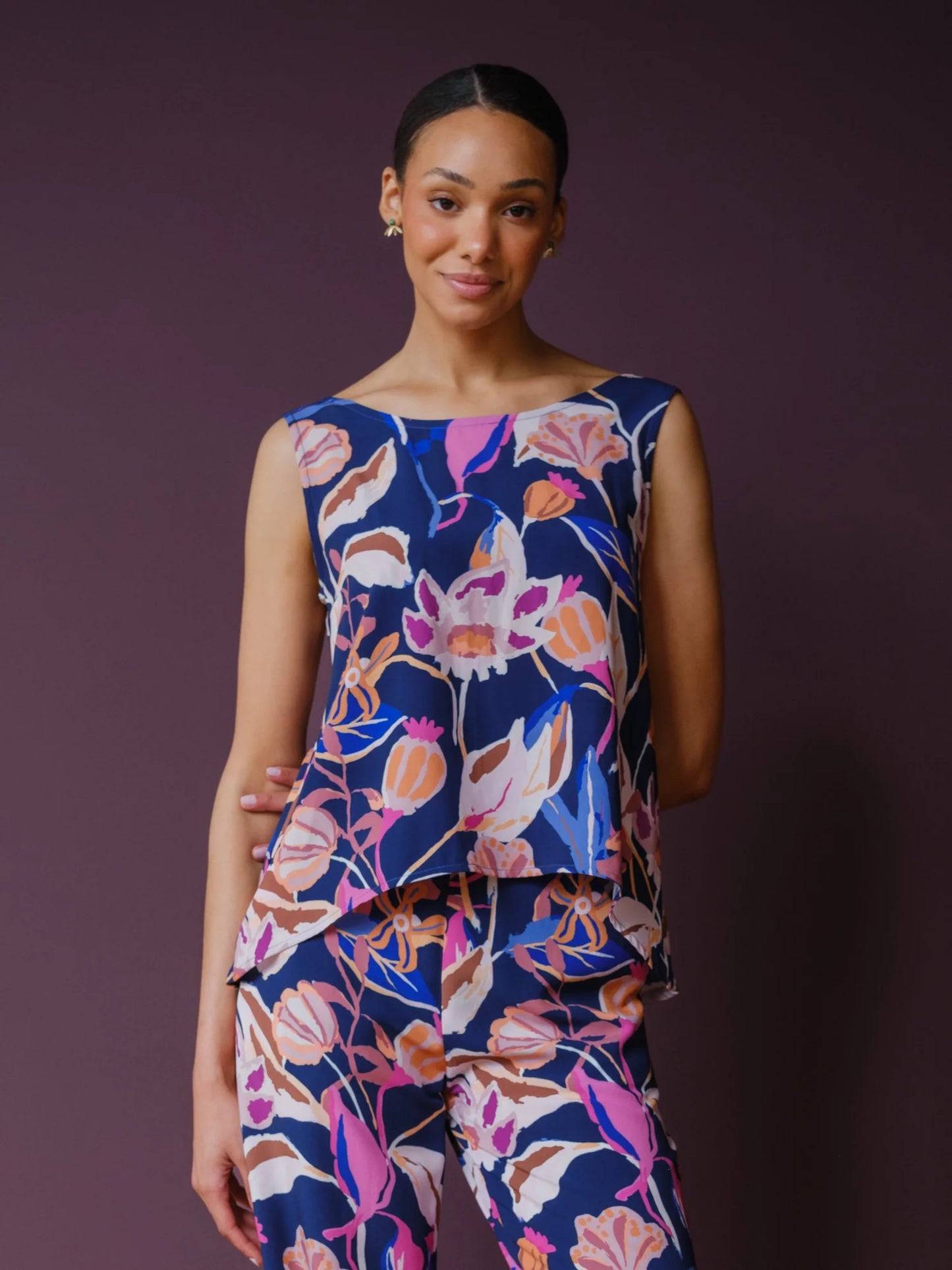 Angie Top - Navy/Pink Florals