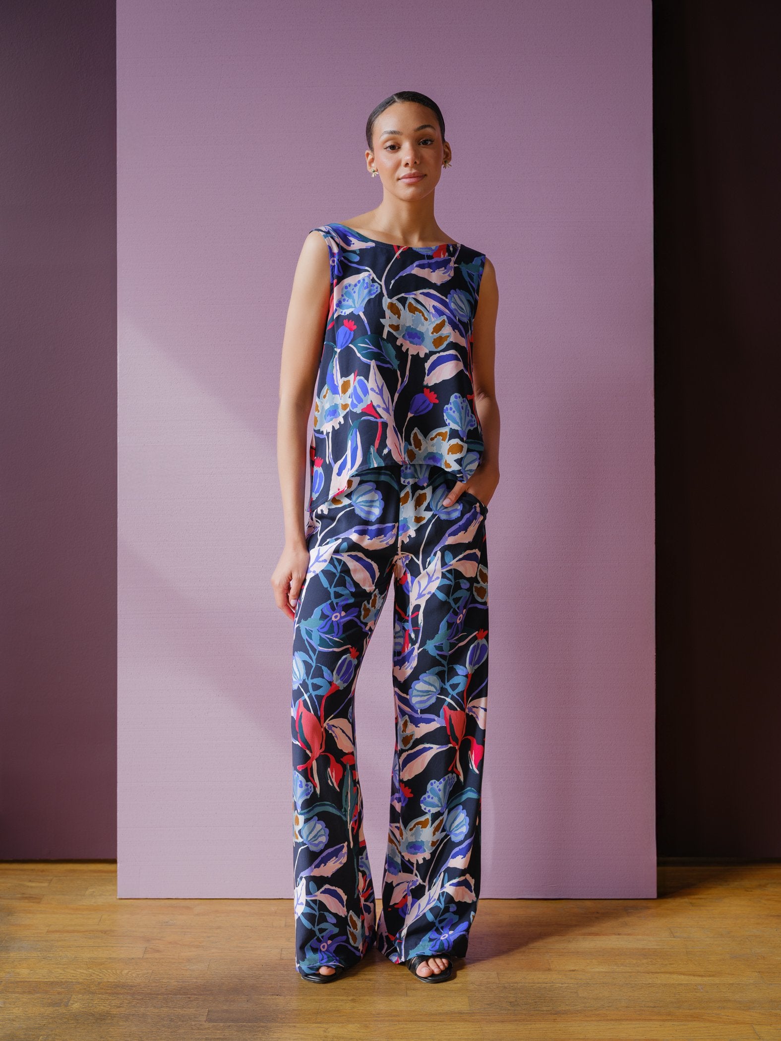 Luzon Pants in Midnight Ruby