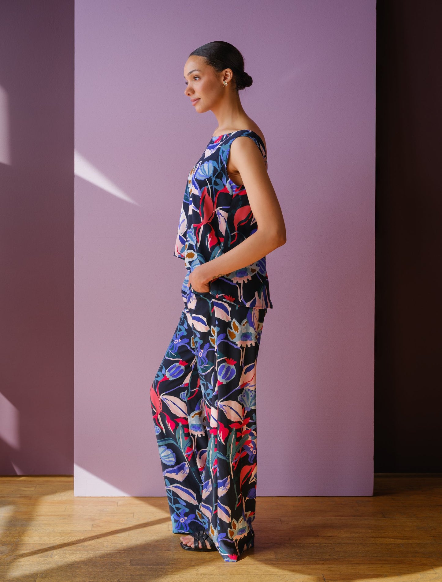 Luzon Pants in Midnight Ruby