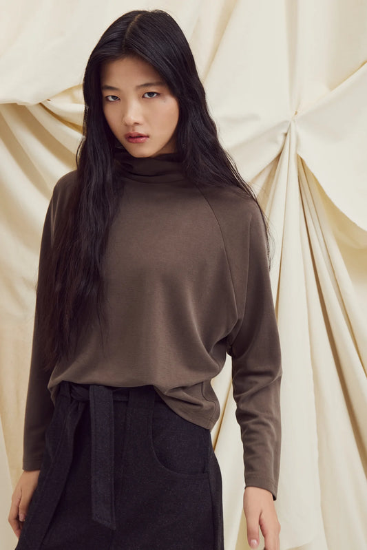 Eve Gravel Thais Top in Khaki