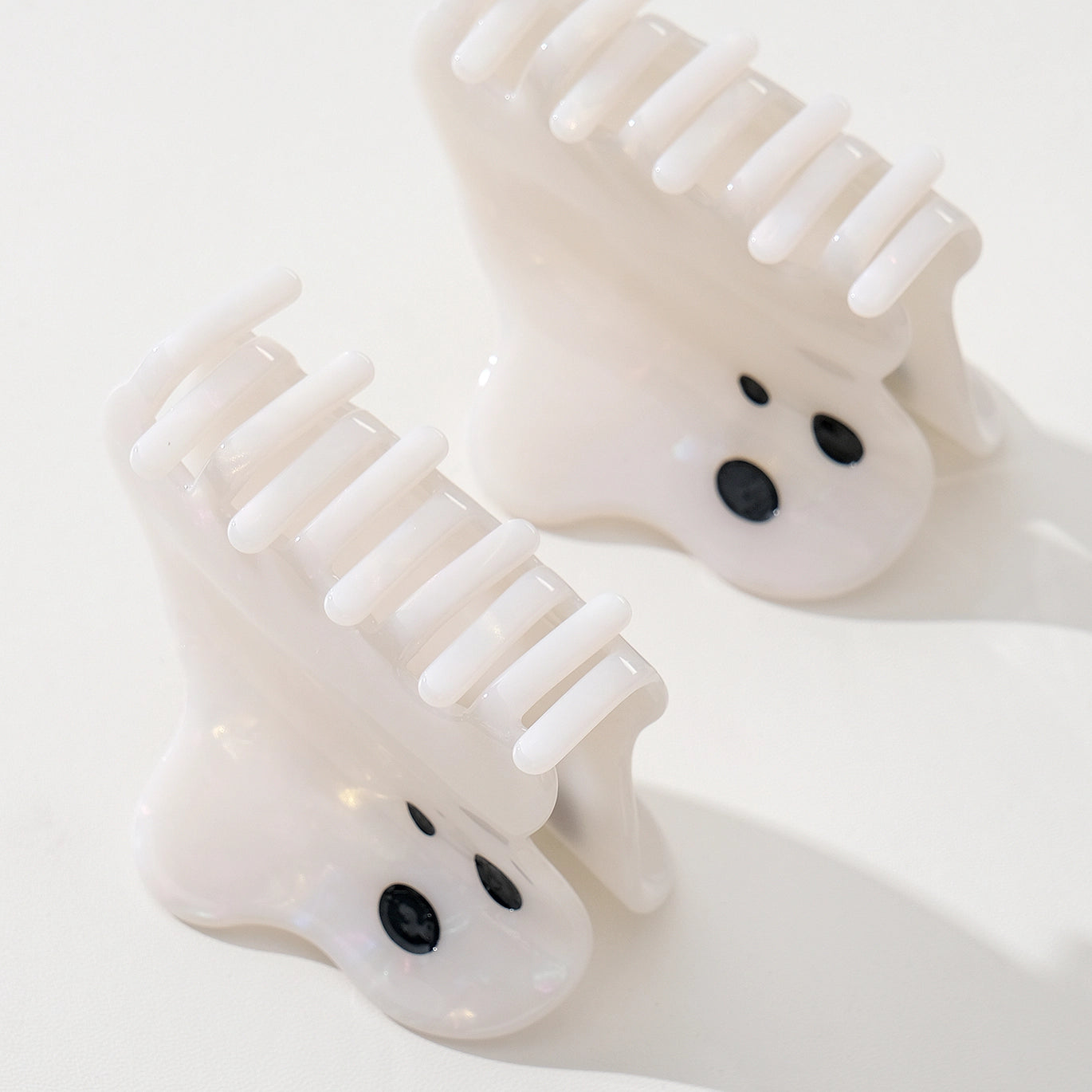 Ghost Claw Clip