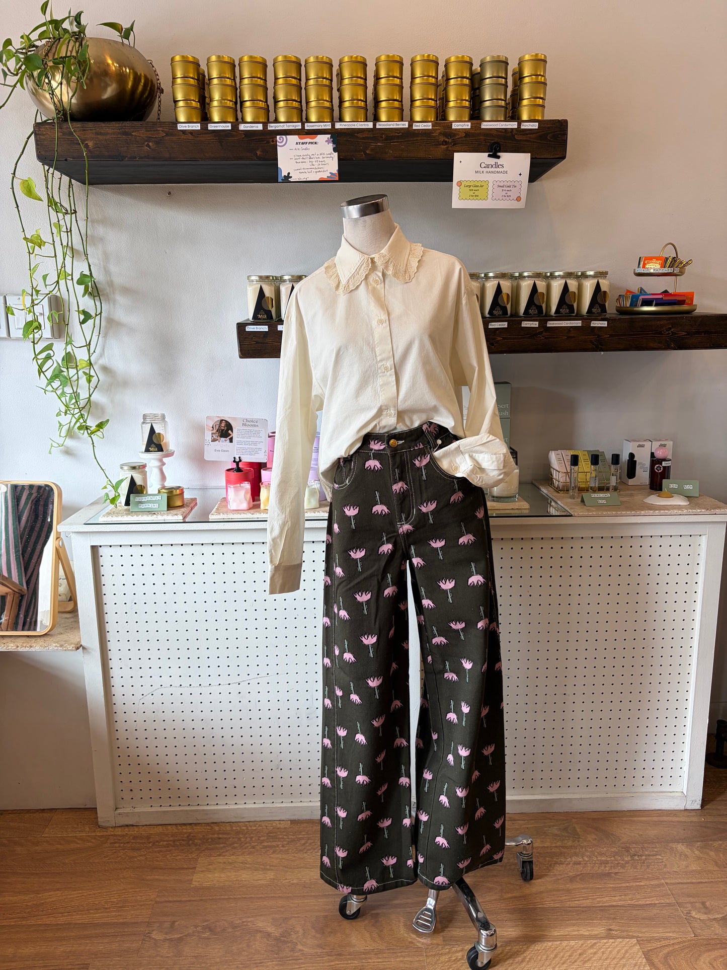 Tulip Wide Leg Jeans