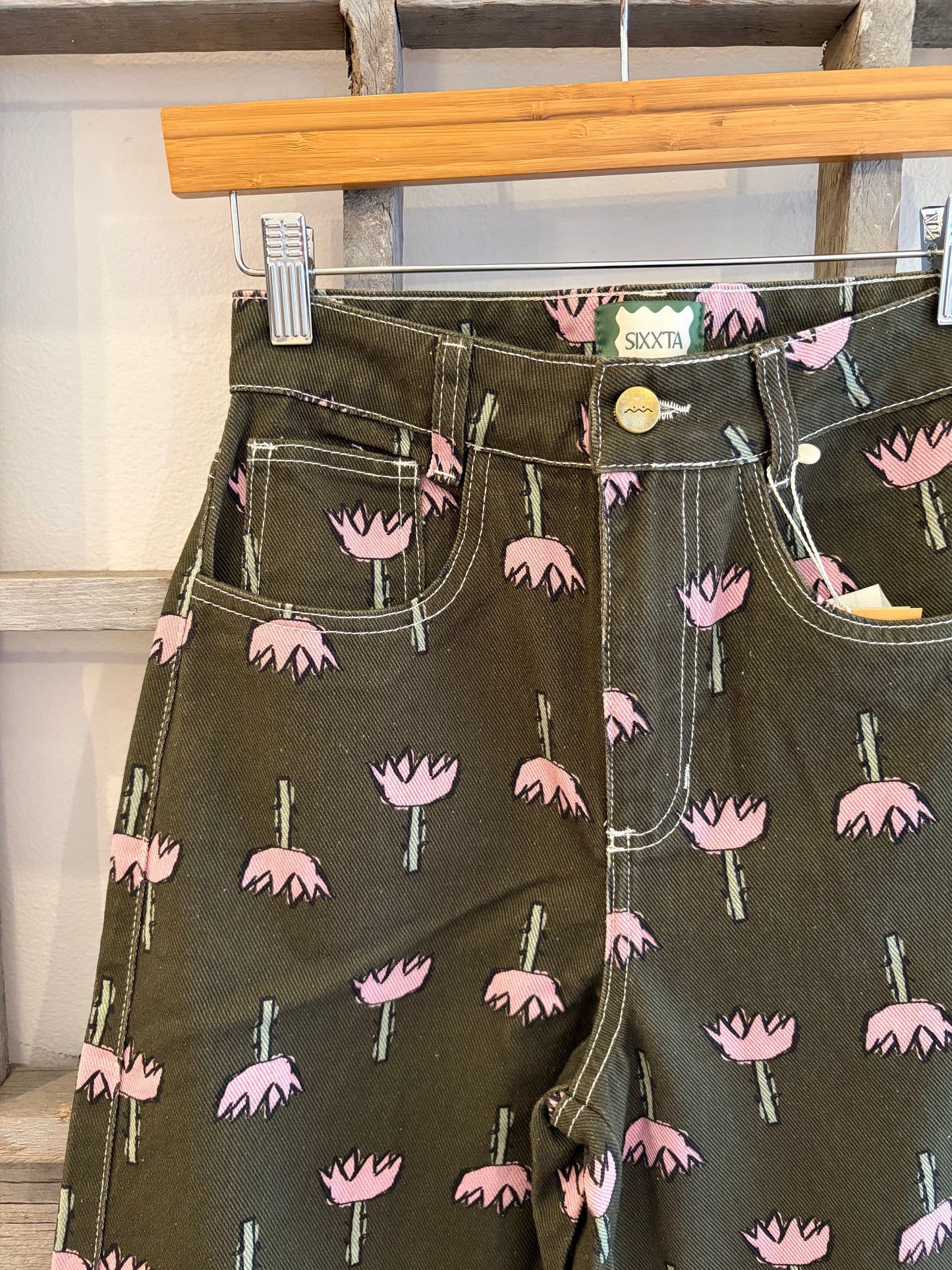 Tulip Wide Leg Jeans