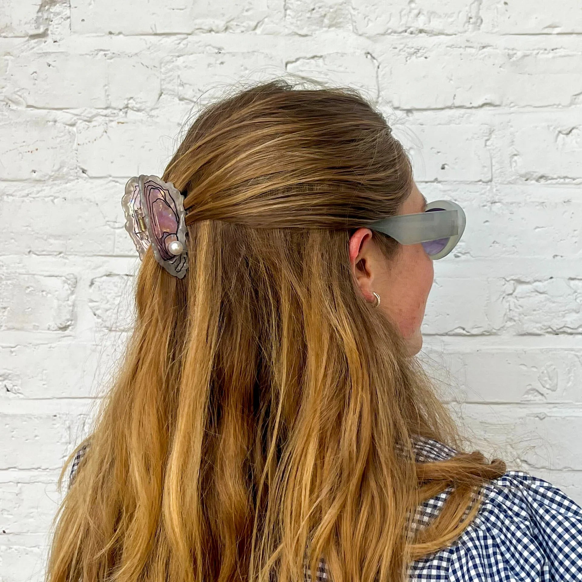 Midi Oyster Hair Claw