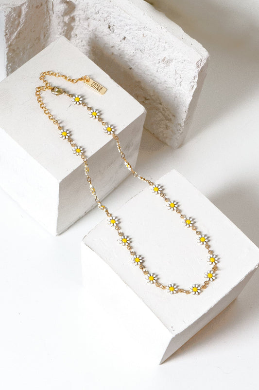 Daisy Chain Necklace - White