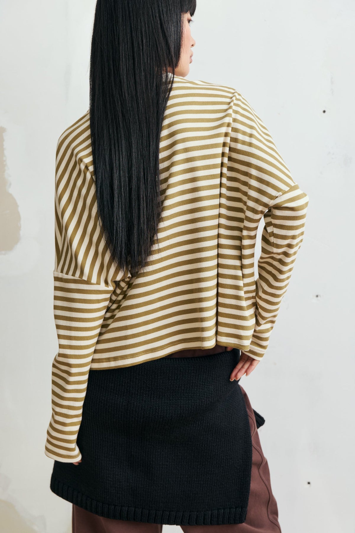 Eve Gravel Mitch Top in Olive/Creme