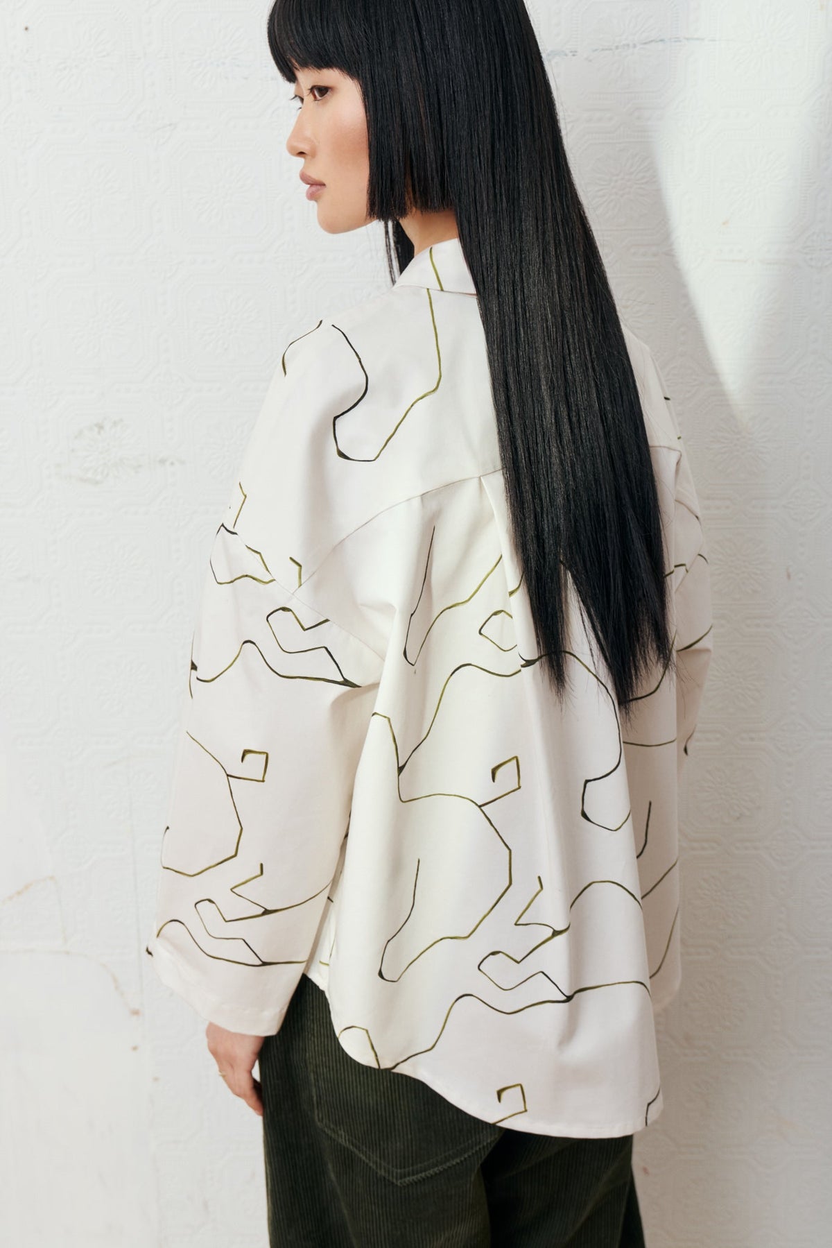 Eve Gravel Silver Shirt in Stork Cream/Green