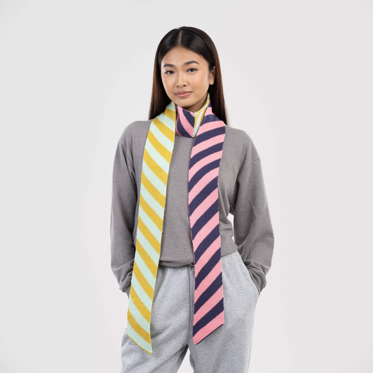 Zipper Stripe Ribbon Scarf - Denim Pink